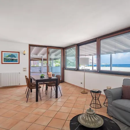 Sapore Di Sale By Domusicily Апарт-отель